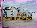 Un tat dans l'tat ? .... un peu, ce quartier de la Boca o il vaut mieux venir de jour .....