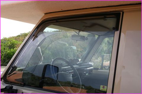 On me pare de nouveaux atours : ici 