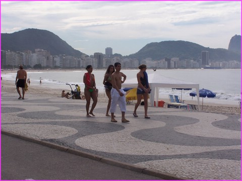 Sur la plage de Copacabana (cr�dit photo J�rgen)