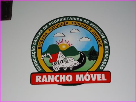 Le logo de l'association qui nous a si bien accueillis au Br�sil ! Merci � eux tous !