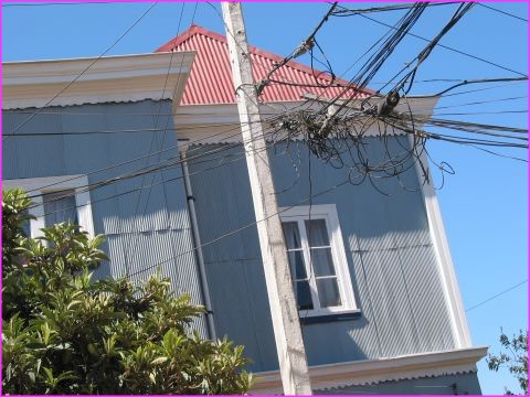 Et il para�t que le t�l�phone marche bien dans la maison !