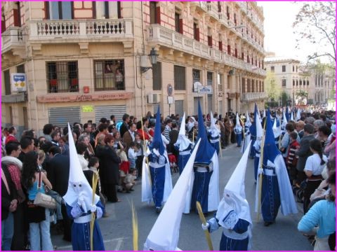 Grenade : procession