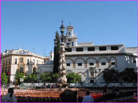 S�ville : procession