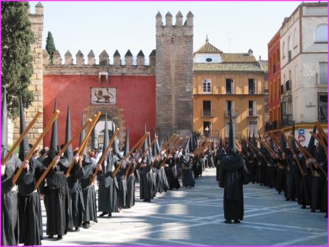 Sville : procession