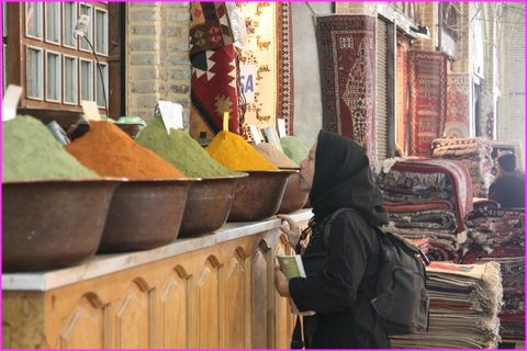 Et elle fourre toujours son nez partout !