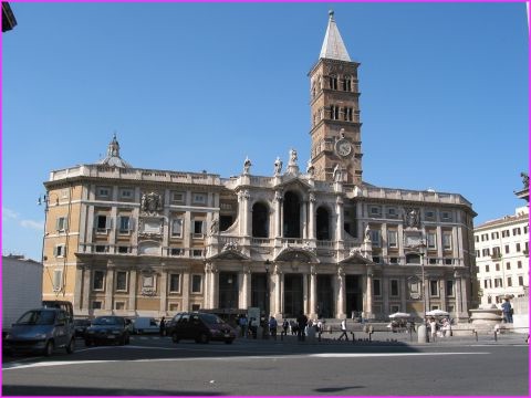 Une �glise originale � Rome (mais on a oubli� son nom !!)