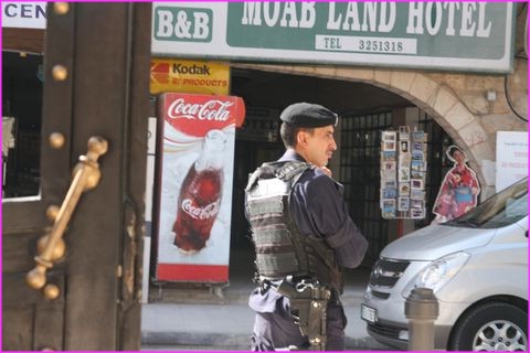 La police touristique veille partout. Un peu effrayant non ?