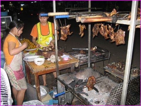 Grippe aviaire en grillade ... On d�c.... c'est super bon !