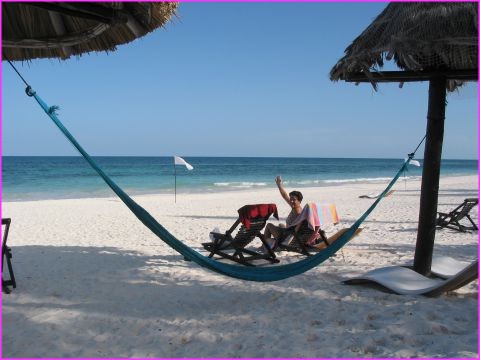 Trs belle plage  Tulum, avec tous les instruments de 