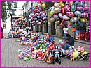 Des ballons, des ballons, encore des ballons ...   Oaxaca