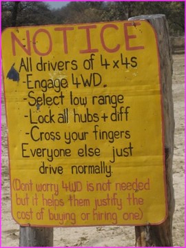 Traduisez .... et vous verez que les pistes sont l� pour faire vendre ou louer des 4x4 !