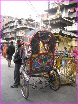 ...  et regardez mon derri�re � moi !