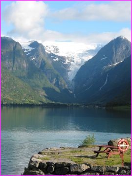 Le glacier de Briksdalbreen