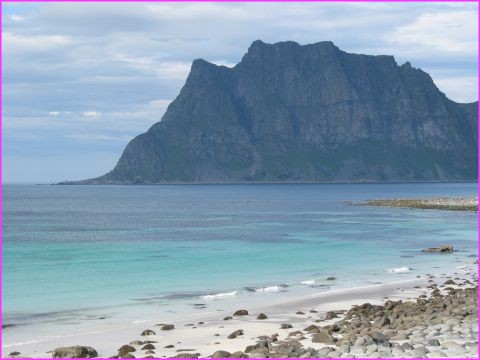 En attendant le soleil de minuit � Utakleiv