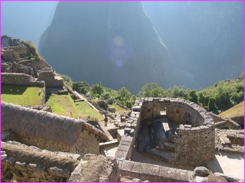 ... en parcourant le site : le temple du soleil