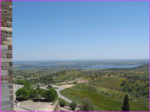 Merveilleux village de Monsaraz