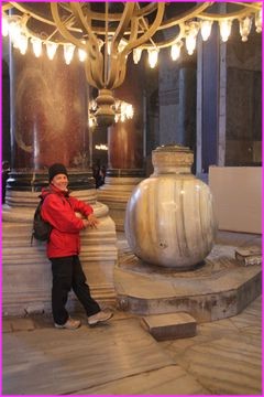 Urne d'alb�tre dans Ste Sophie